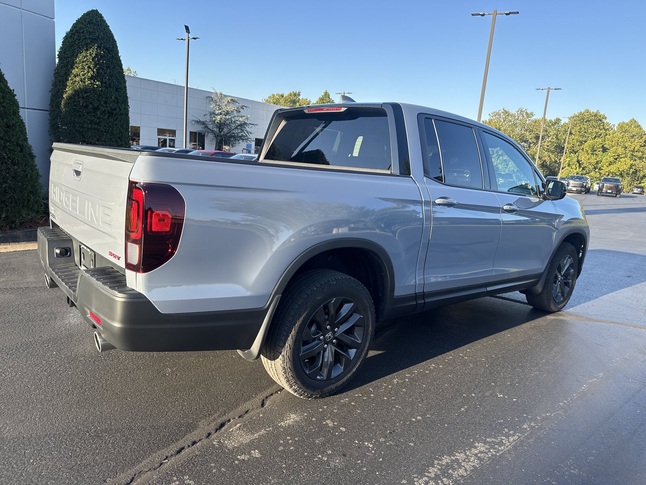 Certified 2024 Honda Ridgeline Sport image 4