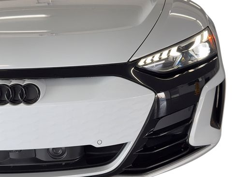 Used 2023 Audi RS e-tron GT w/ Ceramic Brake Package image 11