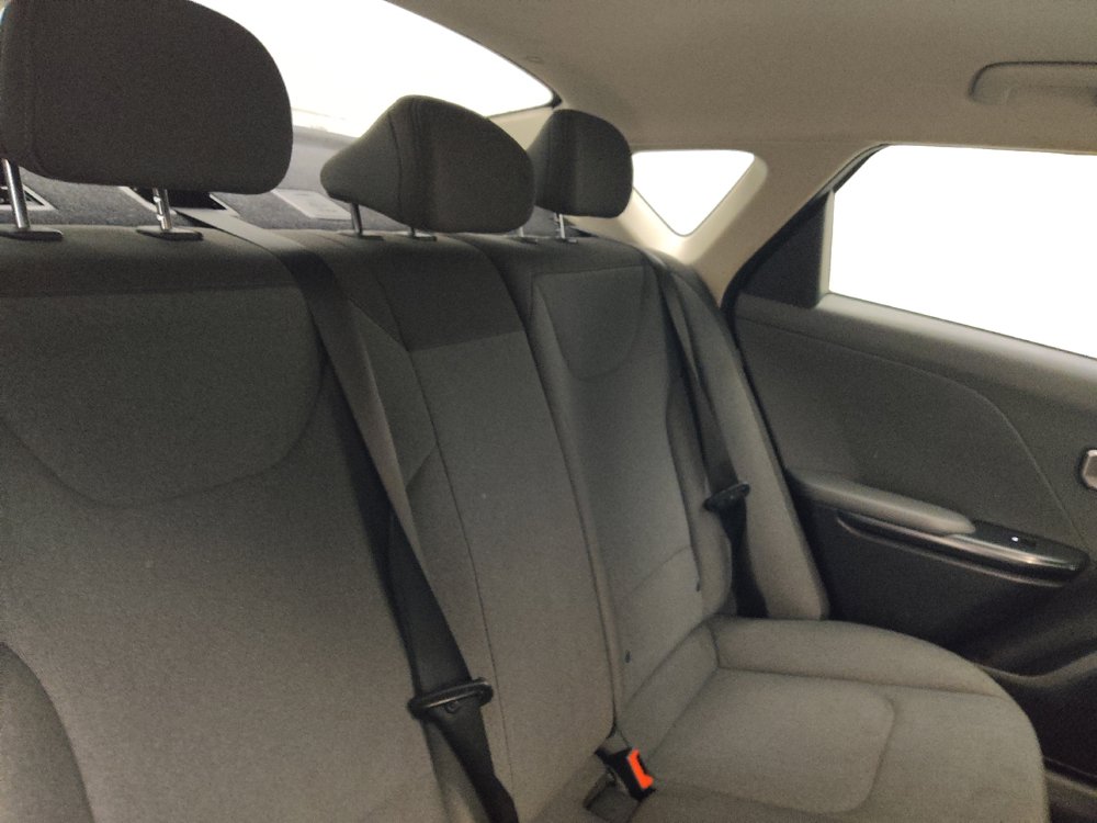 Used 2025 Kia K4 FWD image 19