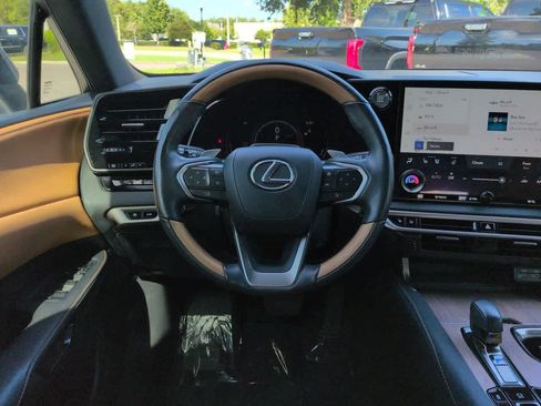 Used 2024 Lexus RX 350 Premium Plus w/ Convenience Package AWD/4WD image 15