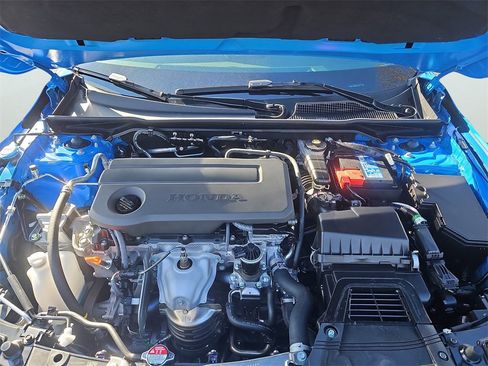 Used 2025 Honda Civic Sport image 29
