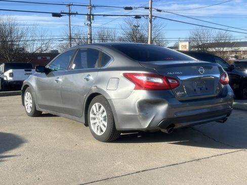 Used 2016 Nissan Altima 2.5 S w/ Power Driver Seat Package image 8