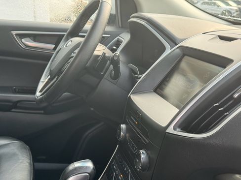 Used 2015 Ford Edge SEL w/ Equipment Group 201A FWD image 13