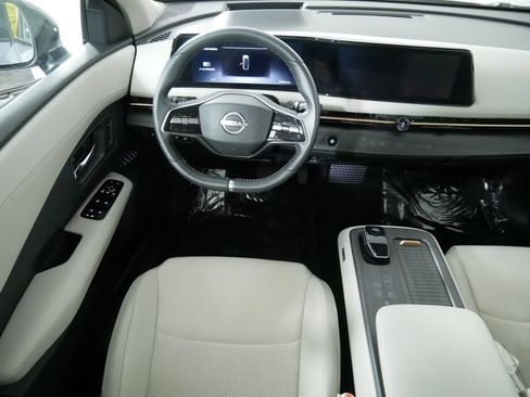 Used 2023 Nissan Ariya AWD image 20