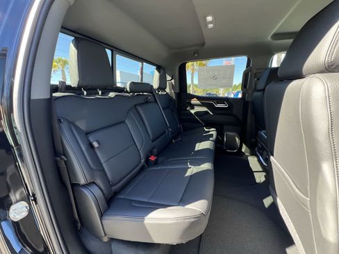 Used 2024 GMC Sierra 1500 Denali w/ Technology Package AWD/4WD image 26