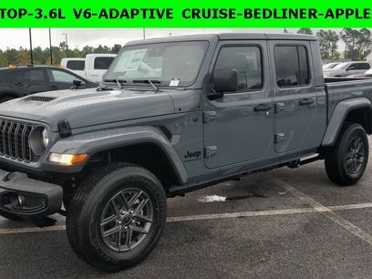 New 2025 Jeep Gladiator Sport