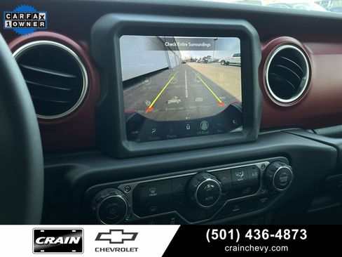 Used 2023 Jeep Gladiator Rubicon image 16
