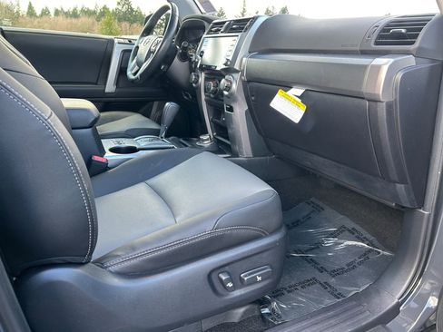 Used 2024 Toyota 4Runner SR5 Premium w/ Moonroof Package image 26