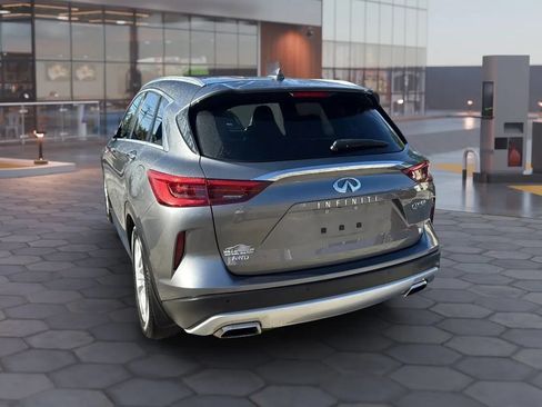 Used 2019 INFINITI QX50 Essential w/ Premium Heat Package AWD/4WD image 9