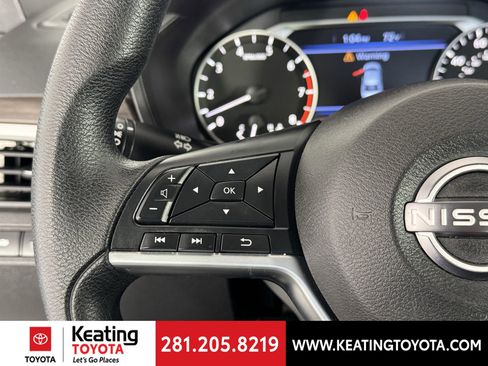 Used 2024 Nissan Altima 2.5 SV image 26