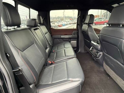 Used 2022 Ford F150 Lariat w/ Equipment Group 502A High image 14