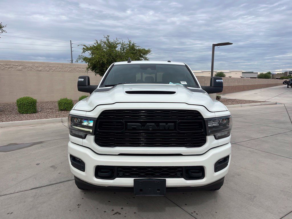Used 2023 RAM 2500 Limited AWD/4WD image 4