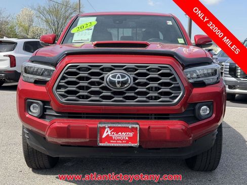 Used 2022 Toyota Tacoma TRD Sport w/ Technology Package AWD/4WD image 35