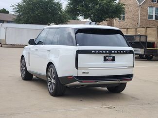 Used 2025 Land Rover Range Rover Autobiography AWD/4WD video 3