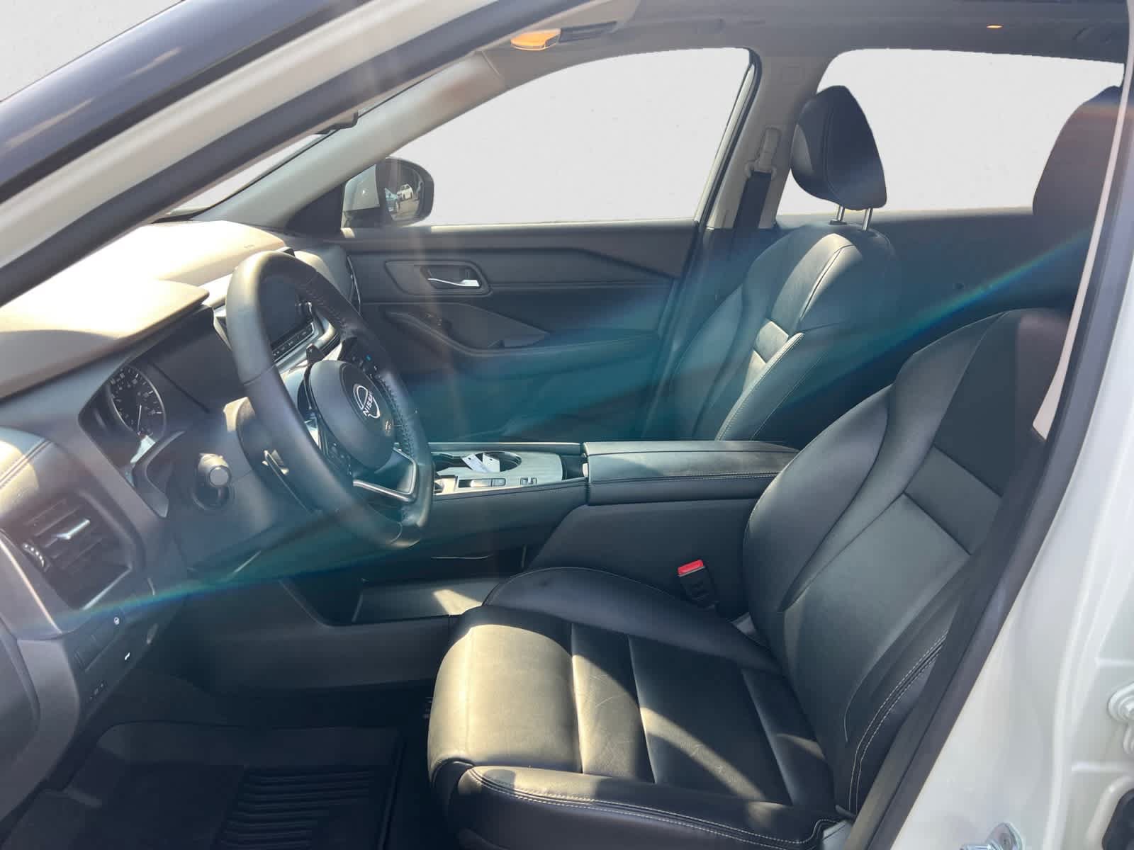 Certified 2022 Nissan Rogue SL FWD image 16