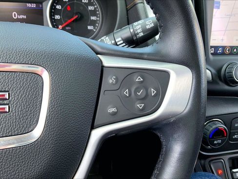 Used 2021 GMC Terrain SLT w/ Infotainment Package II FWD image 17