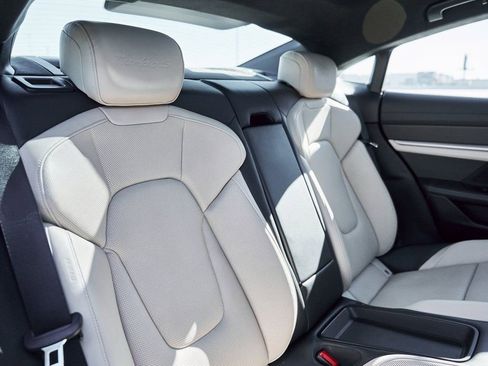 Used 2020 Porsche Taycan Turbo S AWD/4WD image 45