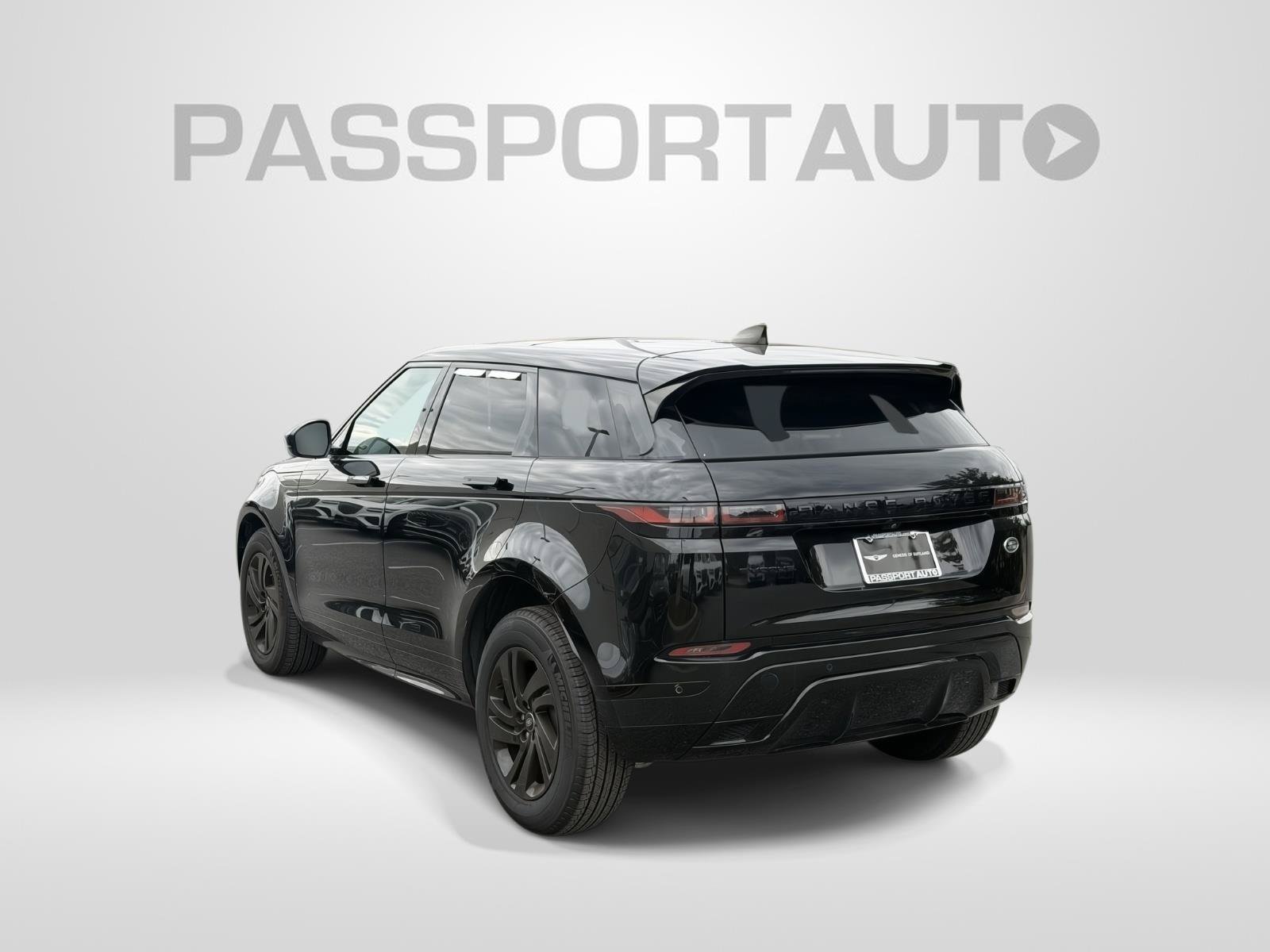 Used 2022 Land Rover Range Rover Evoque R-Dynamic S AWD/4WD image 4