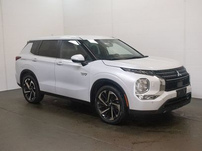 Used 2024 Mitsubishi Outlander 4WD Plug-In Hybrid