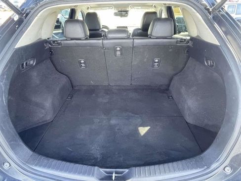 Used 2018 MAZDA CX-5 Touring w/ Preferred Equipment Package image 9