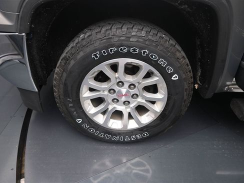 Used 2017 GMC Sierra 1500 SLE w/ SLE Value Package AWD/4WD image 15