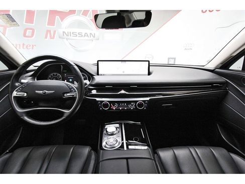 Used 2023 Genesis G80 2.5T image 7