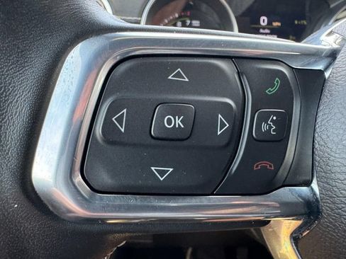 Used 2023 Jeep Wrangler Unlimited Sahara w/ Cold Weather Group AWD/4WD image 16