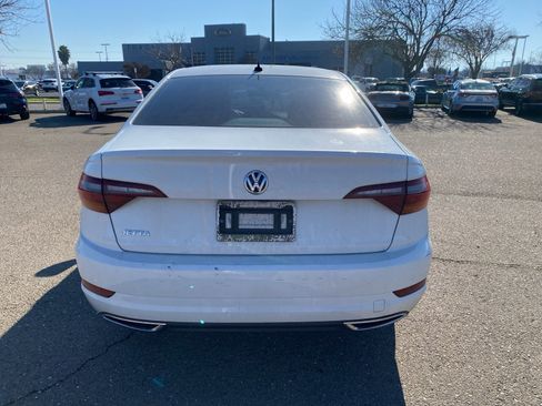 Used 2019 Volkswagen Jetta R-Line image 5