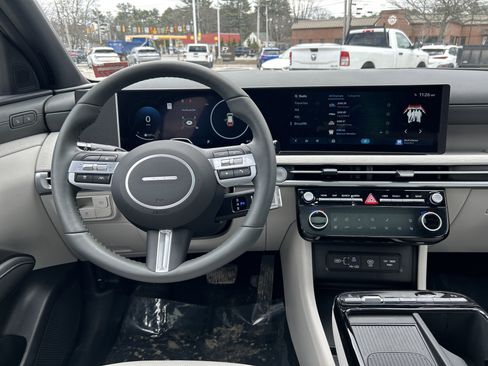 New 2026 Hyundai Tucson Limited AWD/4WD image 19