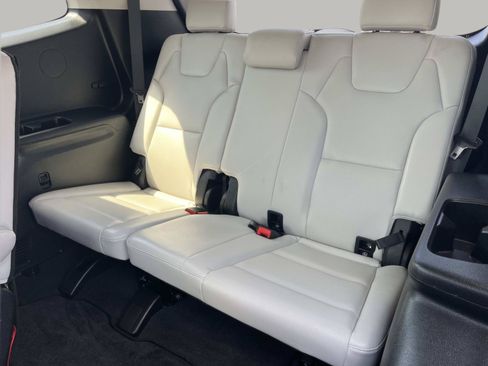 Used 2023 Kia Telluride S w/ S Sunroof Package FWD image 22