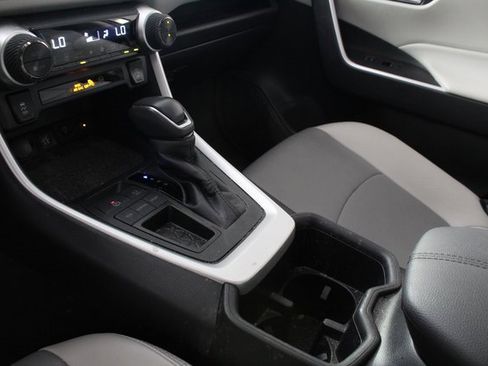 Used 2024 Toyota RAV4 XLE Premium image 13