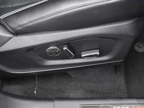 Used 2020 Ford Explorer ST w/ ST Street Pack image 32