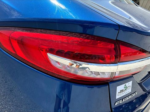 Used 2018 Ford Fusion S image 28