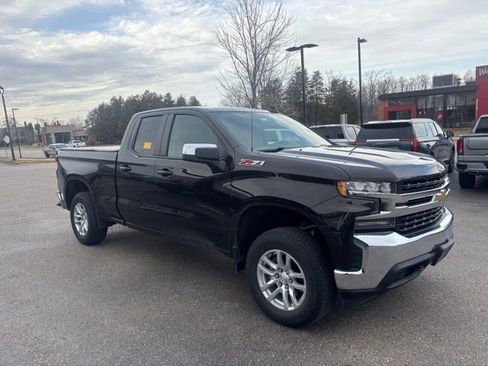 Used 2019 Chevrolet Silverado 1500 LT w/ All-Star Edition image 4