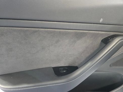 Used 2018 Tesla Model 3 Long Range RWD image 11