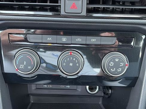 New 2025 Volkswagen Taos S image 19