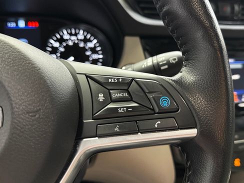 Used 2022 Nissan Rogue Sport SL AWD/4WD image 21