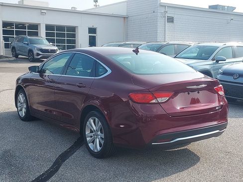 Used 2016 Chrysler 200 Limited FWD image 5
