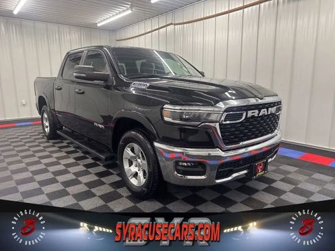 Used 2025 RAM 1500 Big Horn AWD/4WD image 1