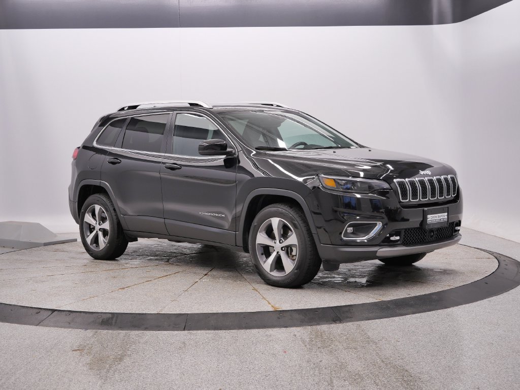 Certified 2021 Jeep Cherokee Limited w/ Elite Package AWD/4WD image 10