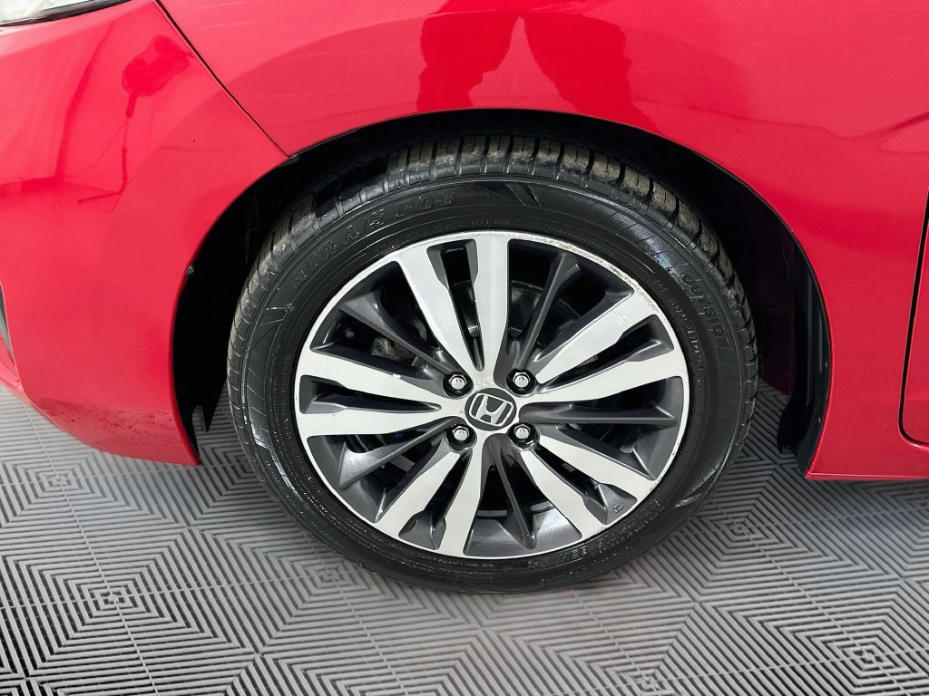 Used 2016 Honda Fit EX image 25