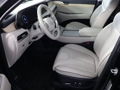 Used 2023 Hyundai Palisade Limited image 20