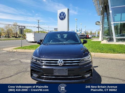 Used 2020 Volkswagen Tiguan SEL Premium R-Line w/ 3rd Row Seat Package AWD/4WD image 2