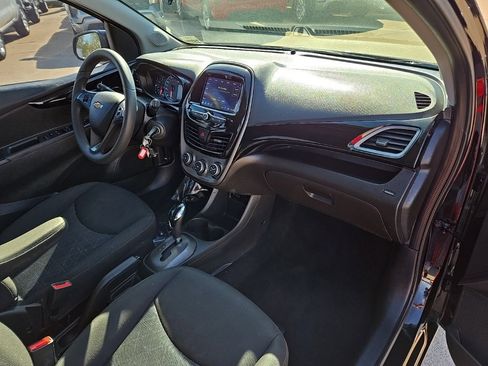 Used 2021 Chevrolet Spark LT image 18
