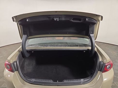 Used 2024 MAZDA MAZDA3 s image 31