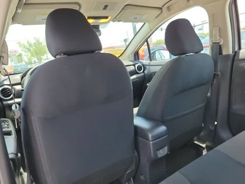 Used 2024 Nissan Versa SR FWD image 11