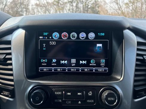 Used 2020 Chevrolet Suburban Premier AWD/4WD image 47