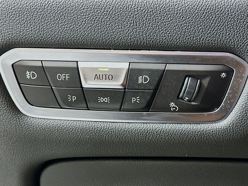 Used 2021 BMW X5 sDrive40i w/ Premium Package RWD image 17