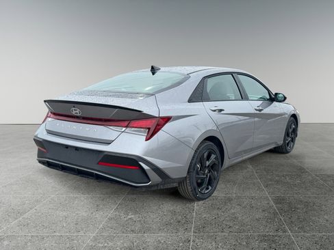 New 2026 Hyundai Elantra Sport FWD image 5