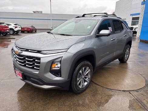 New 2026 Chevrolet Equinox LT w/ Safety and Technology Package AWD/4WD image 4
